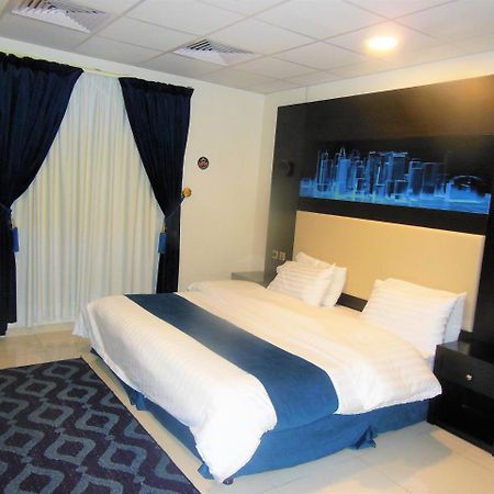 Holiday Furnished Units Dammam Buitenkant foto