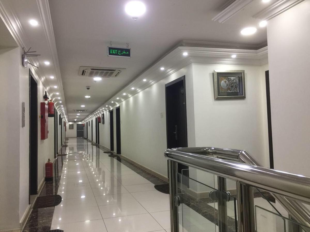 Holiday Furnished Units Dammam Buitenkant foto