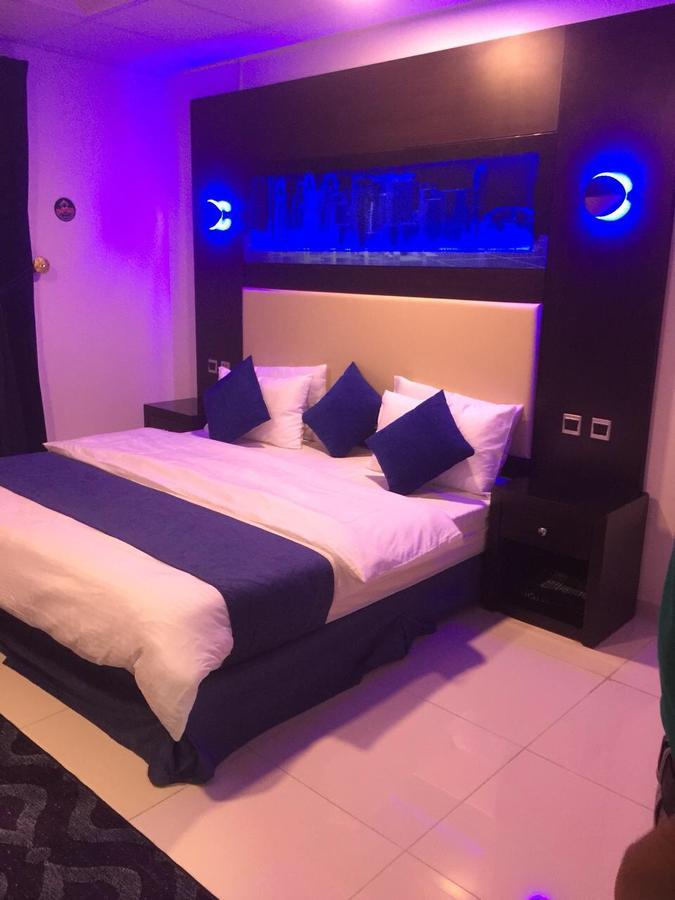 Holiday Furnished Units Dammam Buitenkant foto