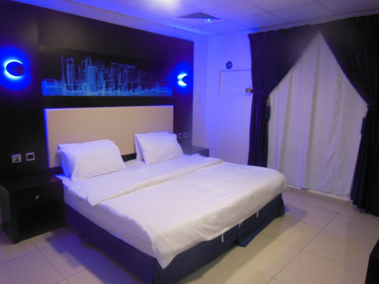 Holiday Furnished Units Dammam Buitenkant foto