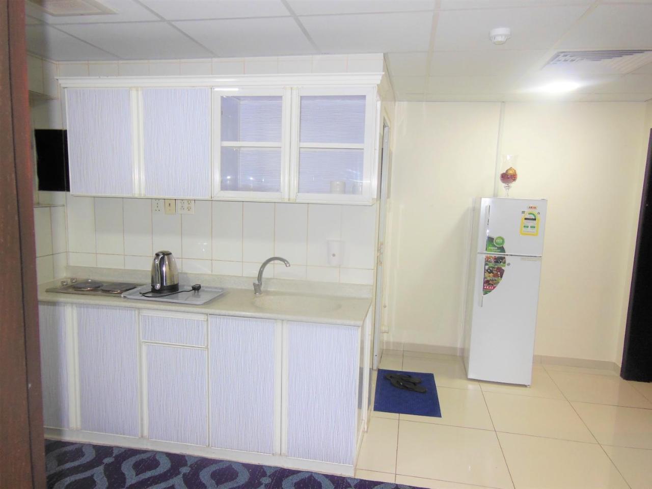Holiday Furnished Units Dammam Buitenkant foto